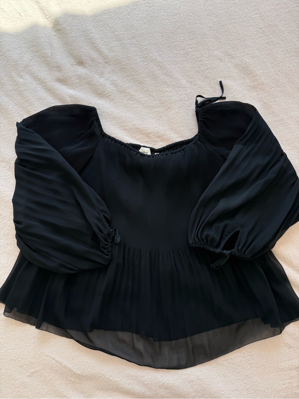 Wilfred Black Puff Sleeve Peasant Top